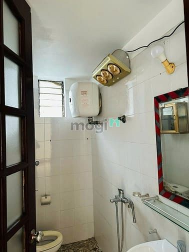 Hình ảnh Bán đất giá rẻ tại mặt phố Tân Ấp, quận Ba Đình, Tp.Hà Nội