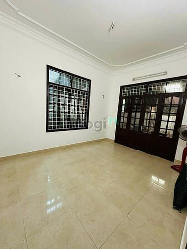Hình ảnh Bán đất giá rẻ tại mặt phố Tân Ấp, quận Ba Đình, Tp.Hà Nội