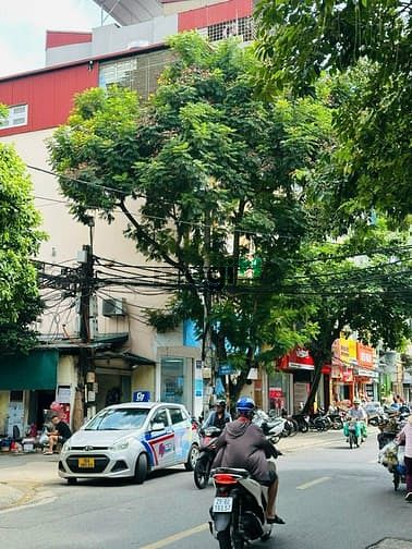 Hình ảnh Bán đất giá rẻ tại mặt phố Tân Ấp, quận Ba Đình, Tp.Hà Nội
