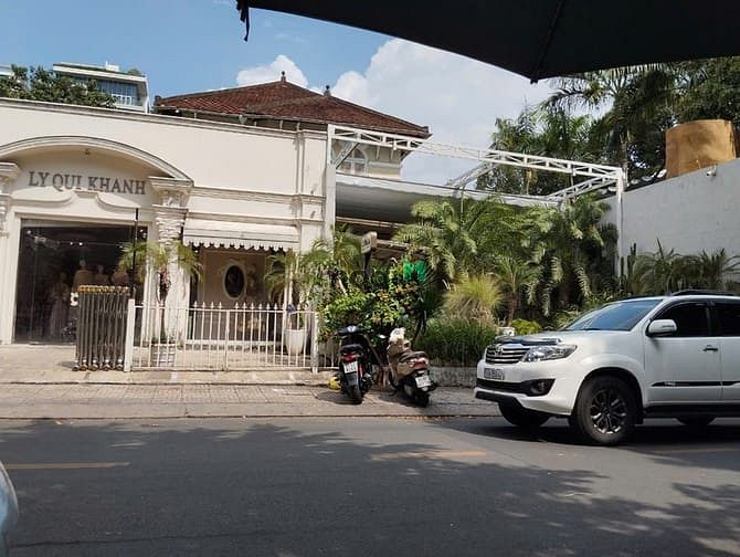 Hình ảnh Khuôn đất lớn 230 Pasteur, P. Võ Thị Sáu, Quận 3, DT: 21x25m