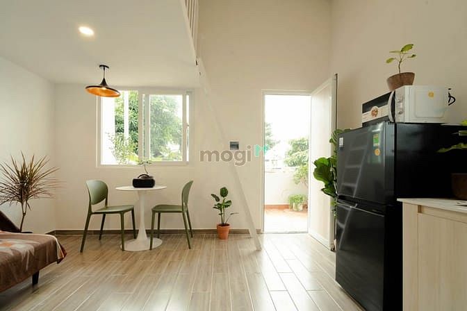 Hình ảnh Cho thuê phòng Duplex, full nội thất , P2 , Cách Mạng Tháng 8, Q.TB