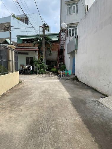 Hình ảnh Bán lô đất có sổ tiêng full thổ cư, có thể xây dựng ngay