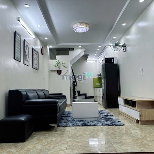 Hình ảnh Cần cho thuê nhà phân lô ngõ Nguyễn Hồng, Đống Đa