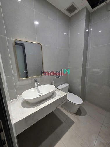 Hình ảnh Cho thuê nhà – Cách Mạng Tháng 8, P. Bến Thành, Quận 1