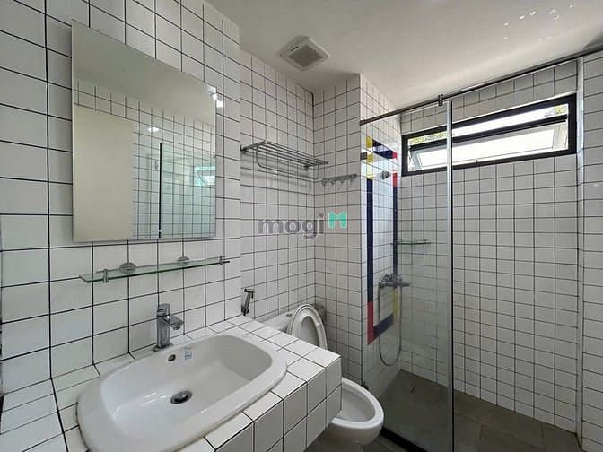 Hình ảnh Studio Cửa sổ Gần Lotte, Sunrise, Dh TDT, NTT, UFM, RMIT