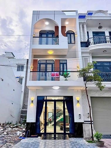 Hình ảnh Nhà phố mới xây Hồ Văn Long Bình Tân