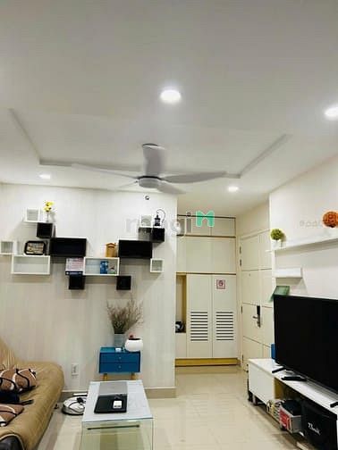 Hình ảnh C/c  Saigon Tower, Thoại Ngọc Hầu, Tân Phú : 2p ngủ,69m2, 8tr/th