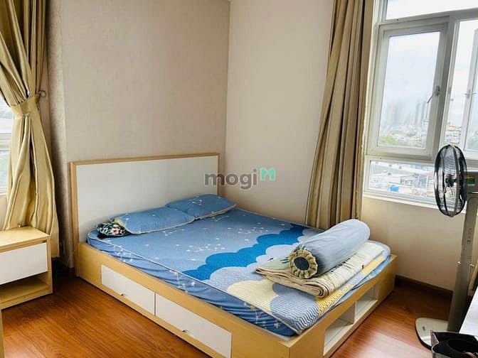 Hình ảnh C/c  Saigon Tower, Thoại Ngọc Hầu, Tân Phú : 2p ngủ,69m2, 8tr/th