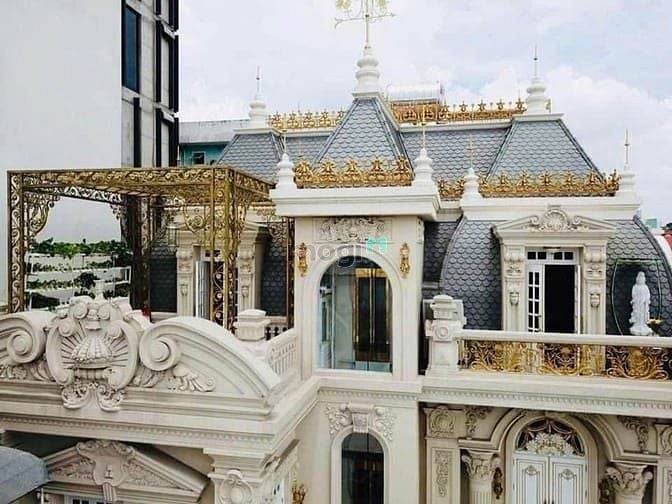 Hình ảnh 🏰 Bán Biệt Thự Dát Vàng – Kiến Trúc Đẳng Cấp – Quận 1