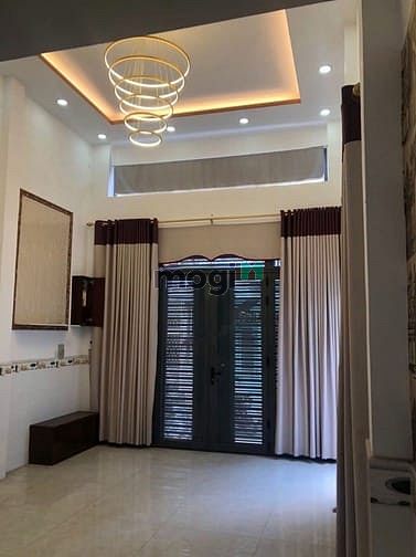 Hình ảnh Cho Thuê Nguyên Căn Phạm Văn Hai - 4 PN - 18 Triệu