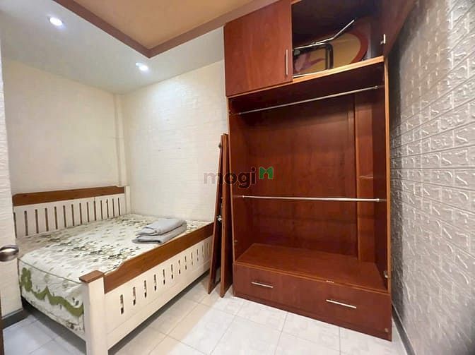 Hình ảnh Chung cư Trần Nhật Duật,Tân Định, Quận 1: 73m2,2p ngủ ,NT, 12tr