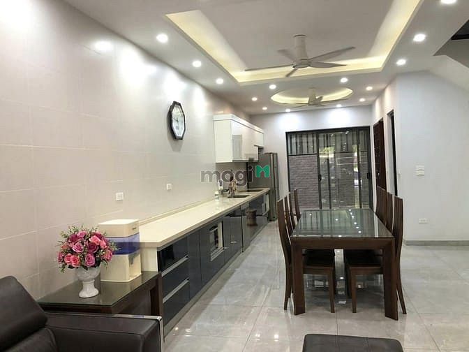 Hình ảnh Chính chủ cho thuê biệt thự  khu Imperia 143 Nguyễn Tuân, Ngụy Như Kon