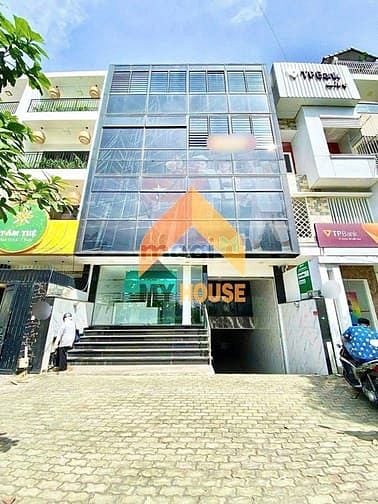 Hình ảnh Toà VP An Phú 8x20m sàn trống suốt có thang máy giá chỉ 80tr