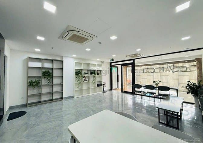 Hình ảnh Cho thuê nhà Trần Duy Hưng  – Trung Hòa Cầu Giấy