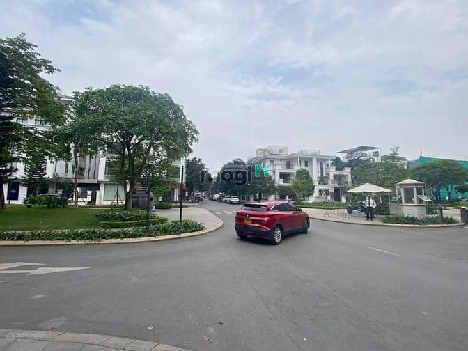 Hình ảnh Cho thuê nhà tại Vinhomes Gardenia Hàm Nghi, Mỹ Đình.