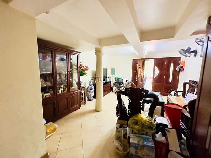 Hình ảnh Bán nhà Trần Quốc Hoàn 59m2, 6T, MT 4.9m, phân lô, TM, 19.7 tỷ