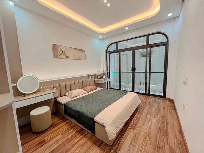 Hình ảnh Cho thuê Nhà ở ngõ 12 Trần Qúy Kiên  ô tô tránh
