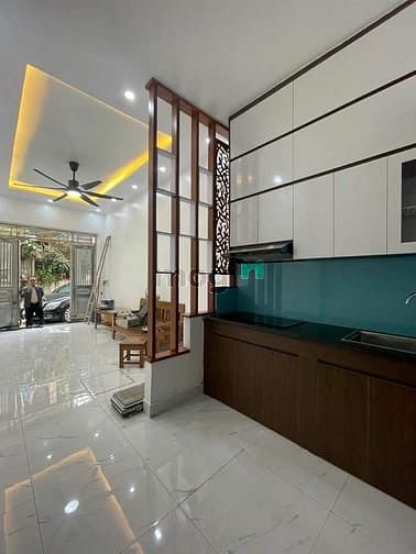 Hình ảnh Cho thuê Nhà ở ngõ 12 Trần Qúy Kiên  ô tô tránh