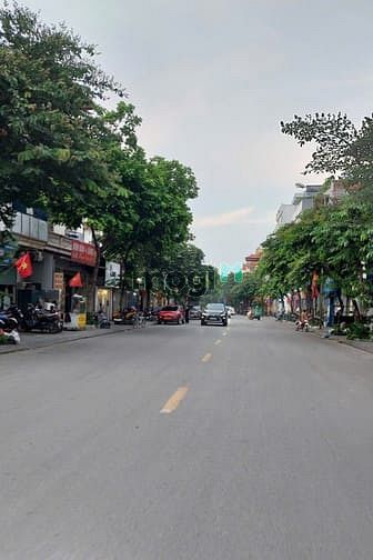 Hình ảnh Bán đất phố Việt Hưng 54m2- mt4m- 7 tỷ, ô tô,  gần cổng làng Lệ Mật