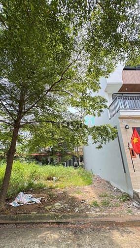 Hình ảnh Lô Đất Vị Trí Đẹp 2 Mặt Tiền đường 8m 2534 Huỳnh Tấn Phát Nhà Bè