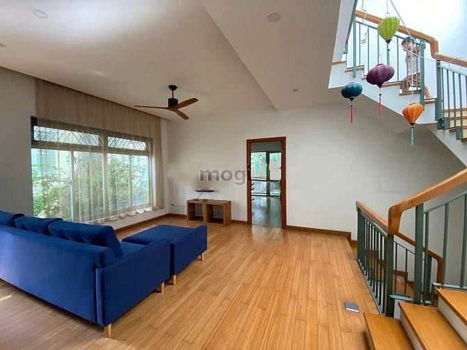 Hình ảnh Villa Thảo Điền 250m2 có sân vườn rộng, kd tự do 2900$