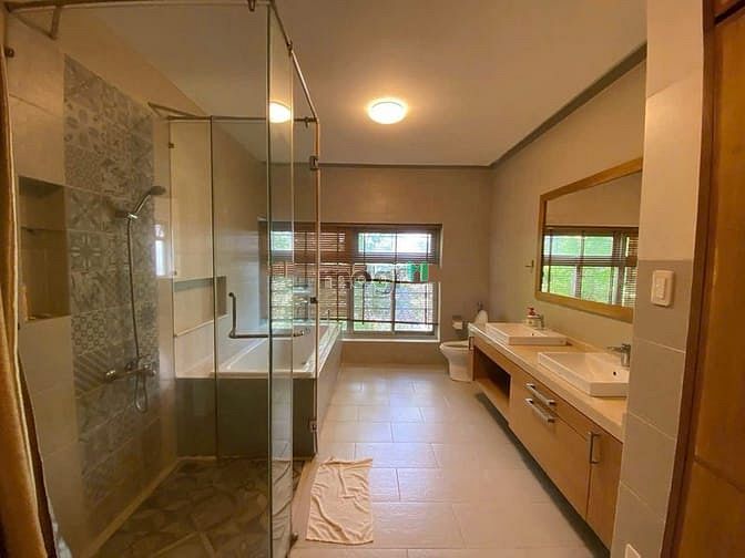 Hình ảnh Villa Thảo Điền 250m2 có sân vườn rộng, kd tự do 2900$