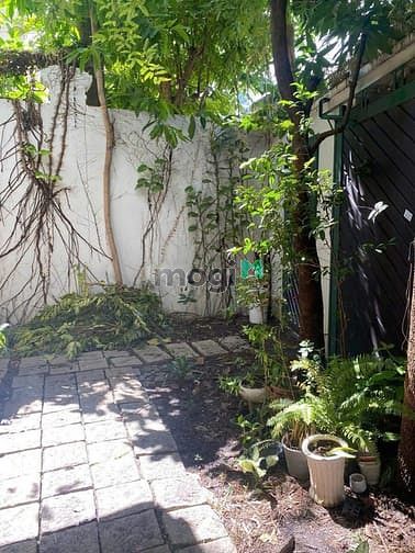 Hình ảnh Villa Thảo Điền 250m2 có sân vườn rộng, kd tự do 2900$
