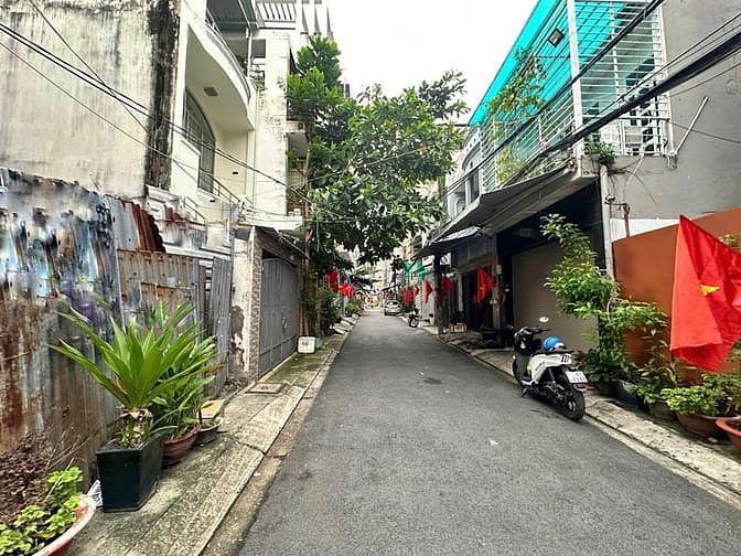 Hình ảnh Đất đường nhựa 5m đường sô 1 Lý Phục Man P.Bình Thuận Quận 7