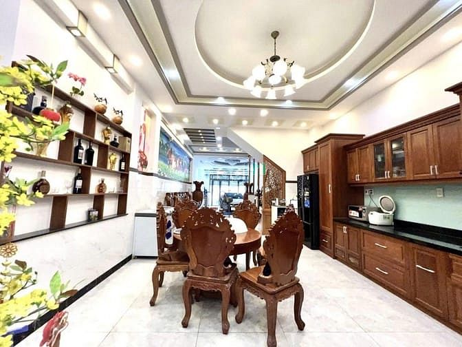 Hình ảnh Bán Nhà Mặt Phố Nghĩa Đô, 80M2 × 4 TẦNG, MT 6.5M, 42.5 TỶ
