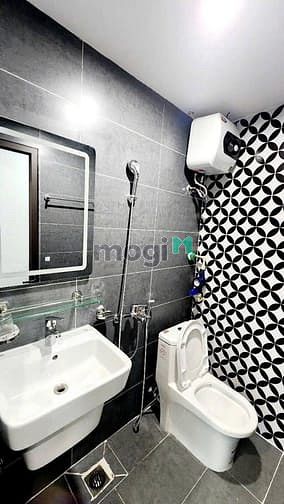 Hình ảnh Nhà dòng tiền Trần Cung - phố Trần Cung