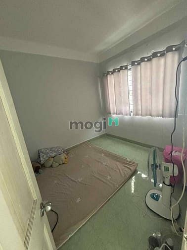 Hình ảnh C/c 10A Trần Nhật Duật, Tân Định, Quận 1: 60m2, 2p ngủ 9.5tr/th