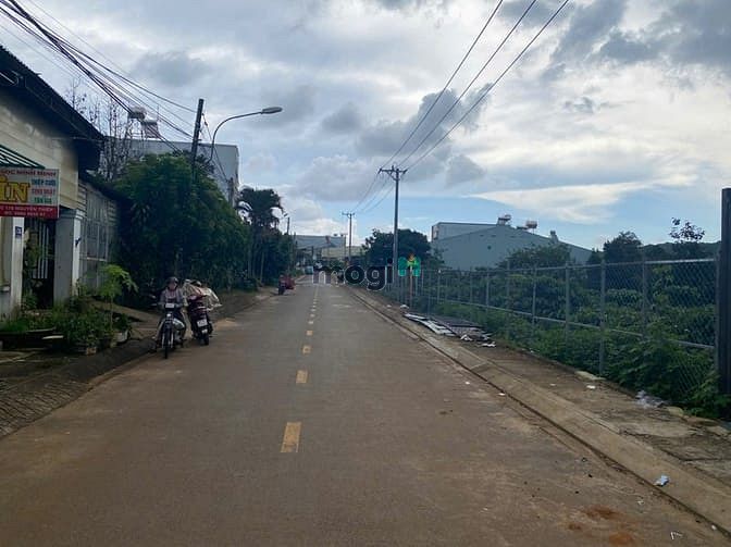Hình ảnh 10M đất mặt tiền NGUYỄN THIẾP PLEIKU