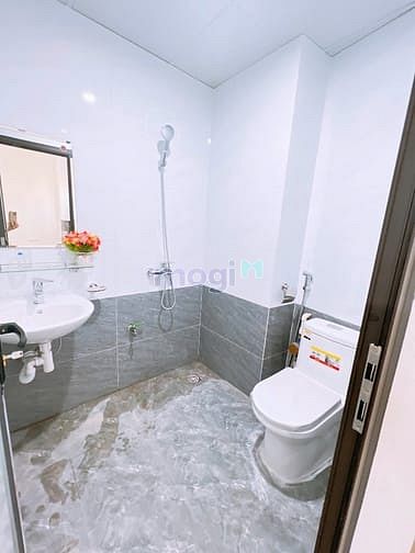 Hình ảnh CCMN 603 LẠC LONG QUÂN – Ở NGAY   Giá: 5tr (501) | 4tr9 (101)
