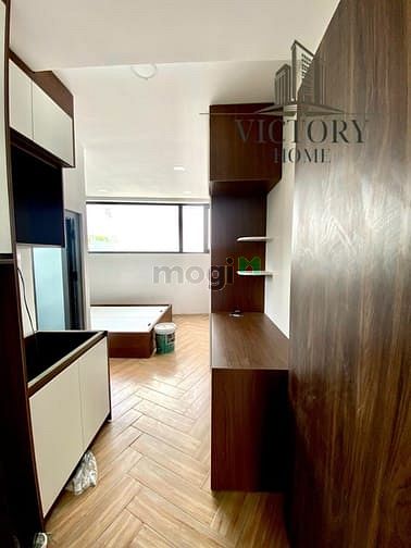 Hình ảnh Cho thuê studio tách bếp full nội thất ngay gần ngã tư Hàng Xanh