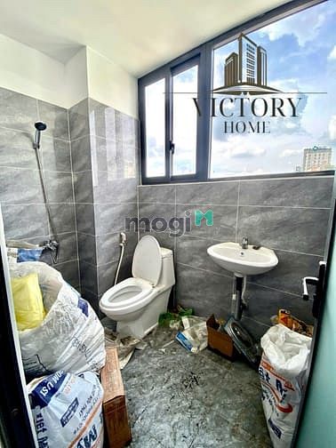 Hình ảnh Cho thuê studio tách bếp full nội thất ngay gần ngã tư Hàng Xanh