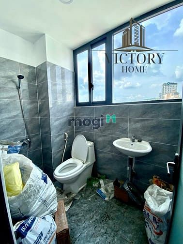 Hình ảnh Cho thuê studio tách bếp full nội thất ngay gần ngã tư Hàng Xanh