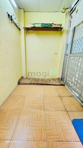 Hình ảnh Cho thuê nhà riêng khép kín ngõ 127 Văn Cao