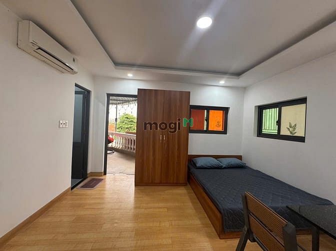 Hình ảnh Siêu phẩm mới  ra lò full nội thất phòng ban công thoáng mát