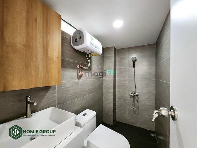 Hình ảnh Siêu phẩm cho sinh viên Rmit, TDTU phòng gác cửa sổ lớn ánh sáng trời