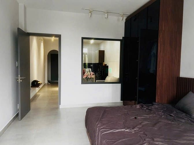 Hình ảnh Balcony 1PN Siêu Xịn Ngay Cạnh CV Lê Văn Tám