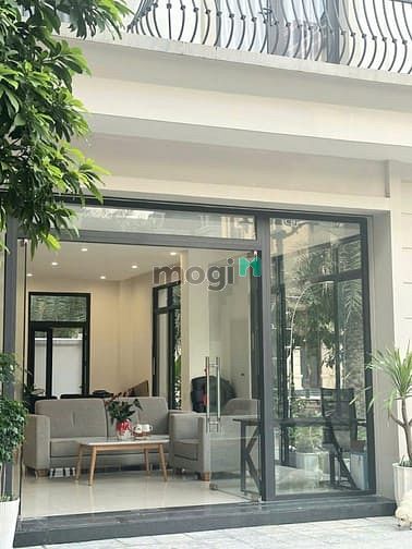 Hình ảnh Cho thuê phòng full đồ khép kín, có ban công 4tr bao phí tại Vin2