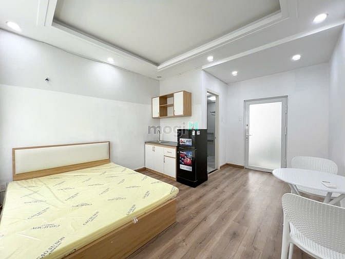 Hình ảnh Siêu phẩm studio cửa sổ siêu thoáng siêu rộng