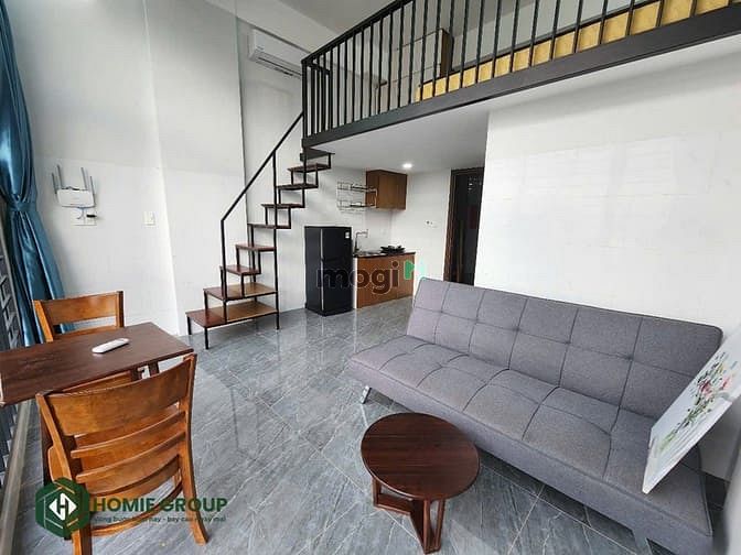 Hình ảnh Siêu phẩm duplex cửa sổ lớn ánh sáng trời ngay trung tâm quận 7