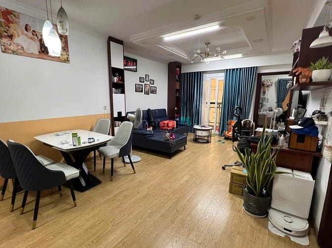 Hình ảnh C/c Phúc Yên, Phan Huy Ích,P15, TB, Căn góc, 110m2, 3PN, 2WC, 11tr5/th
