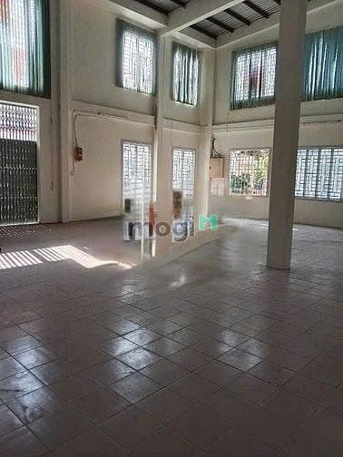 Hình ảnh Cho thuê nhà 18X20 Kho xưởng đường số 9, Khu dân cư Bình Hưng, P.7, Q8