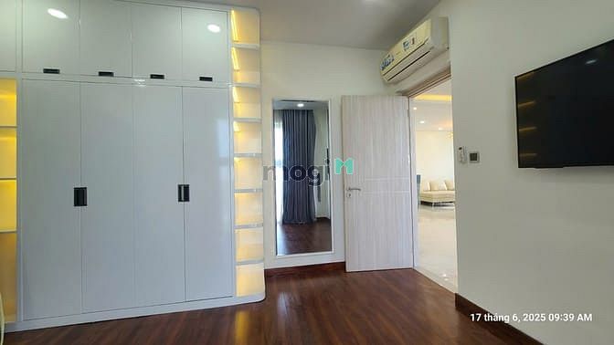 Hình ảnh Cho thuê Midtown M5 - 2 PN, diện tích lớn
