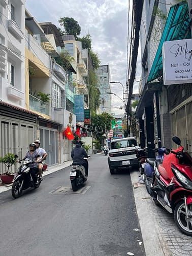 Hình ảnh Cho thuê nhà 5x20m - hẻm xe hơi - 407/8A Sư Vạn Hạnh, Quận 10