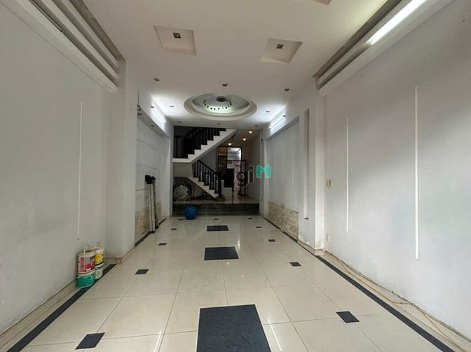 Hình ảnh Cho thuê nhà 4 tầng 5PN 4×16m Mặt Tiền KD Tạ Quang Bửu P.5 Quận 8