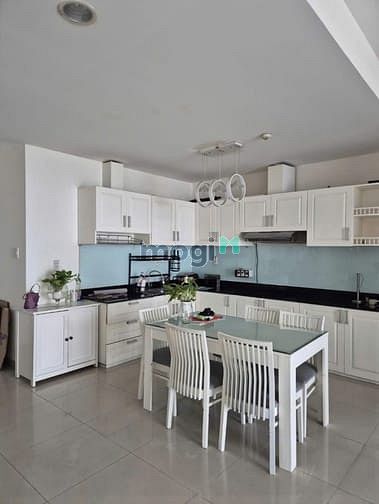 Hình ảnh Phúc Yên, Phan Huy Ích, P15, TB, 115m2, 3PN, 2WC, Nội thất, 12tr/tháng