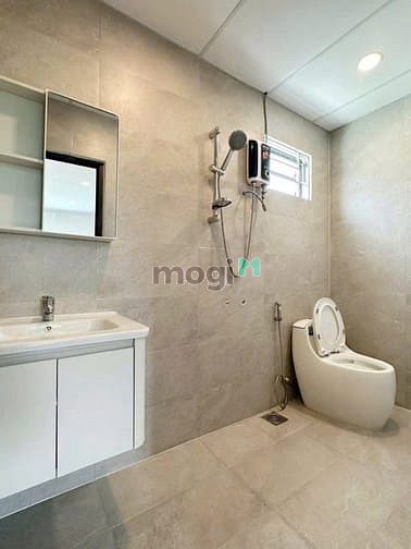 Hình ảnh Ngay Cách Mạng Tháng 8 - Cho Thuê Căn Hộ Mini Gía Rẻ